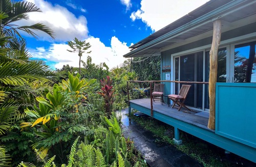 Kealakekua Apartment | Gingerhill Farm Retreat. Commune with Nature In South Kona.