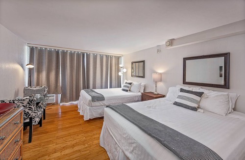 Waikiki Condo | Golf Course & Mountain Views at the Island Colony Amazing Building Amenities