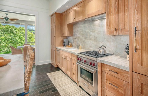 Kukuiula House | Golf Course View | Resort Amenities | Outdoor Shower