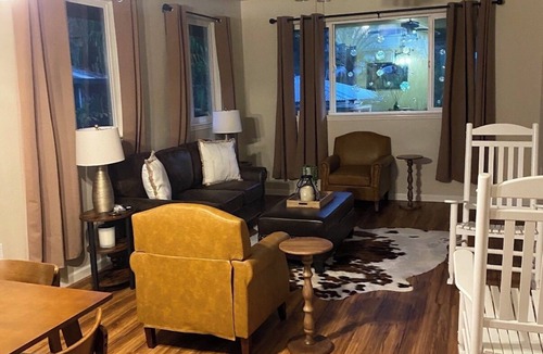 Ninole House | Gorgeous 3-bedroom house in Ninole perfect for a relaxing getaway