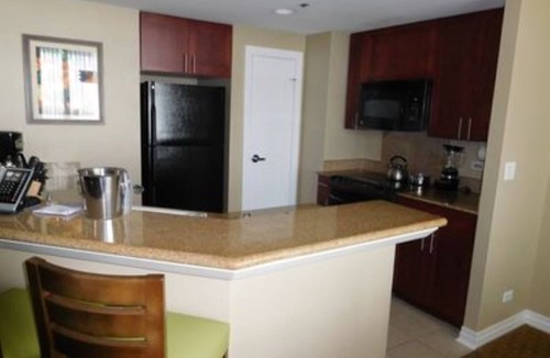 Waikiki Resort | Gorgeous Hilton Hawaiian Village Lagoon Tower Ocean Front Premium 2 Bedroom Unit