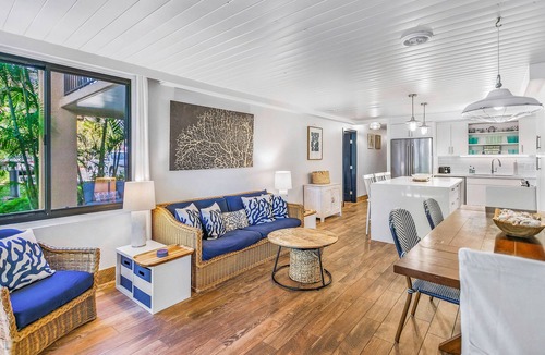 Kihei Condo | GROUND FLOOR, RENOVATED, AC ALL ROOMS, PICKLEBALL COURTS, AND STEPS TO BEACH
