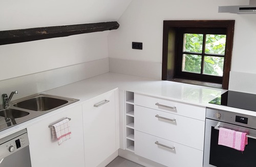 Feluy House | Group of apartments - Large Capacity in the countryside