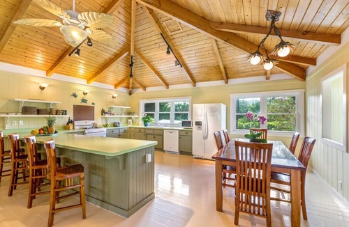 Wainiha House | Haena Home - Walkable to Tunnels Beach! 50 Steps to Private Beach