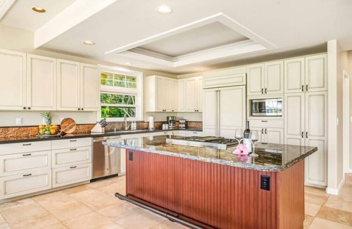 Poipu House | Hale Hoʻomalie – Private Pool & Golf Views