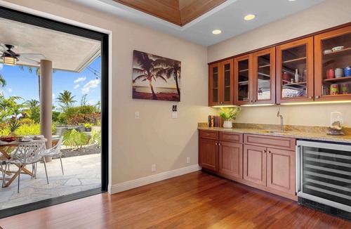 Kahaluu Bay House | Hale Nene Pool, Spa Tub & Ocean Views!