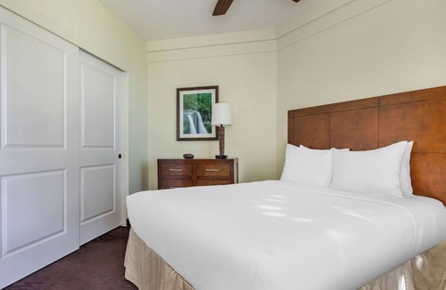 Bayview Resort | HGVC Point At Poipu 2 Bed 2 Bath Unit