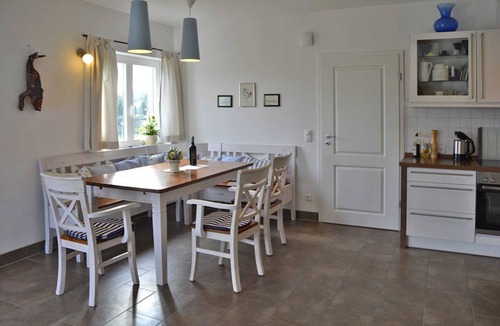 Freest Cottage | House 1 - thatched house in the fishing village