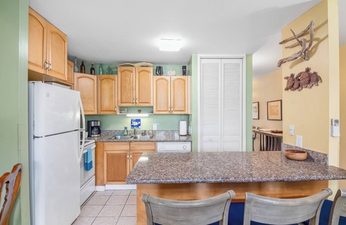 Kahuku Condo | Iconic Turtle Bay- Full Kitchen, 2 Full Baths - Rated 9.6 of 10 - Walk to Beach!