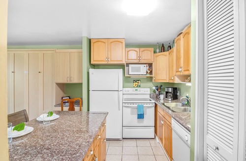 Kahuku Condo | Iconic Turtle Bay- Full Kitchen, 2 Full Baths - Rated 9.6 of 10 - Walk to Beach!
