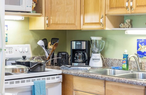 Kahuku Condo | Iconic Turtle Bay- Full Kitchen, 2 Full Baths - Rated 9.6 of 10 - Walk to Beach!