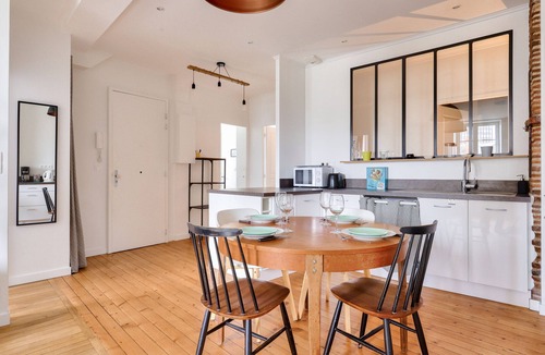 Decre-Cathedrale Apartment | In center of Nantes : apartment for 4