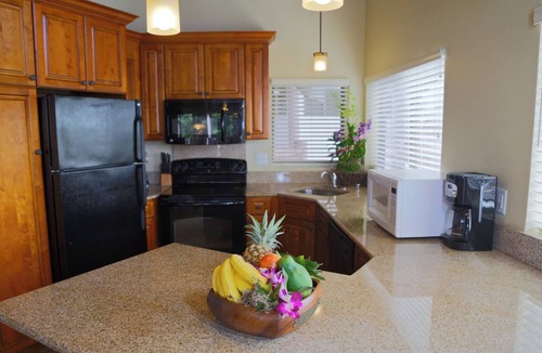 Queen Emmas Bluffs Hotel | Ka'Oi Resort, Princeville Kauai, Hawaii -1 Bed Plus