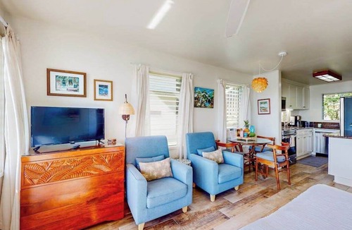 Wailua House Lots Condo | Kapa'a Sands Condo | Oceanfront Views