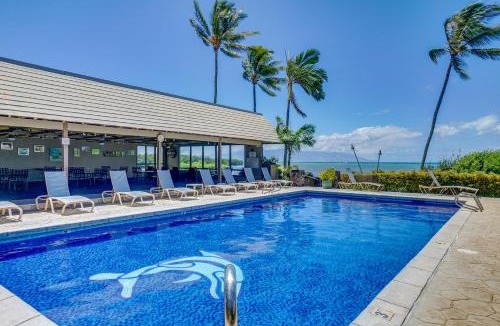 Ualapue House | Kaunakakai Condo w/Private Lanai & Ocean Views!