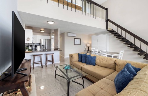 Historic Kailua Village Condo | Kona Alii 707 Stunning Top Floor Penthouse w/Roof Top Deck, AC, & Elevators