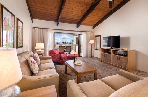 Kahaluu Bay Hotel | Kona Coast Resort