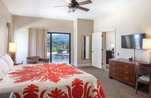 Kailua-Kona Resort | Kona | Family Hawaii Coast Stay | Pool + Views | 2BR