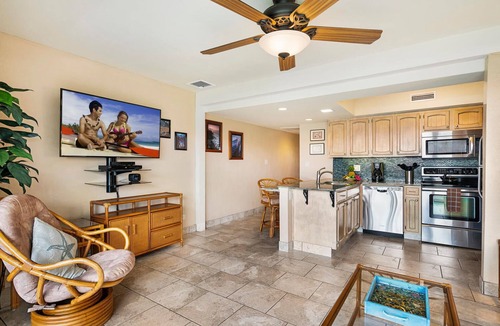 Kailua-Kona Condo | 🏖️Kona Oceanview Condo w/Lanai + A/C | Casa 328