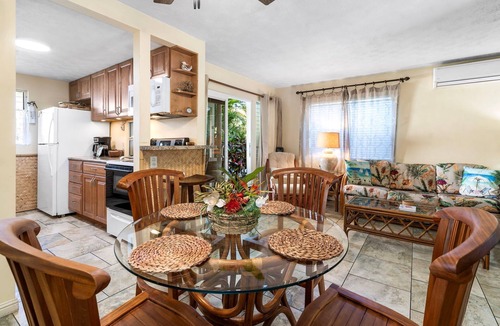 Kahaluu-Keauhou House | 🏖️Kona Pickleball Condo | On-Site Courts, AC, Near Beach