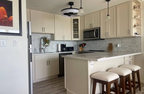 Historic Lahaina Front Street Apartment | Lahaina Roads - OCEANFRONT Property gorgeous views- 1 Bed 1 Bath Condo