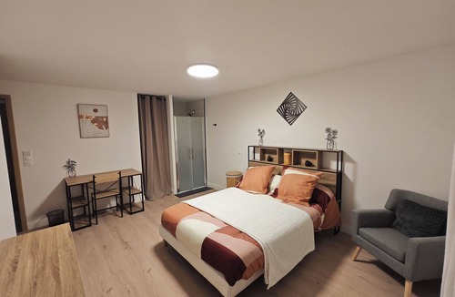 Brou-sur-Chantereine Cabin | Large apartment between Paris - Disneyland - CDG Airport - B.Olympique Vaires