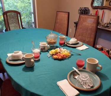 Kapoho Bed & Breakfast | Lava Tree Tropic Inn