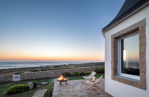 Esquibien House | Le Sémaphore - Exceptional cottage with breathtaking sea views in Brittany
