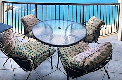 Makaha Condo | LEGAL BEACHFRONT CONDO-GREAT VIEWS!-FREE PKG/WIFI, POOL,HOT TUB,TENNIS/PICKLE 6