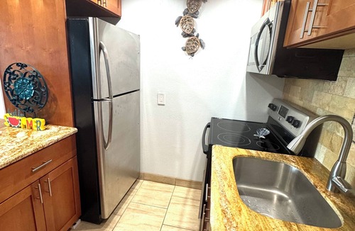 Historic Lahaina Front Street Apartment | Legal STR Hotel Zoned Lahaina Shores Maui Dream Beachfront Ocean Views