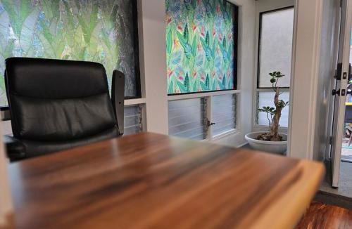 Halawa Villa | Leid Back Hale