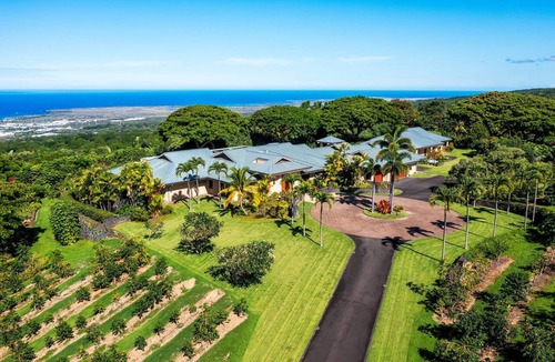 Holualoa House | Lokahi Orchards: Spacious 5BR home in Holualoa, HI