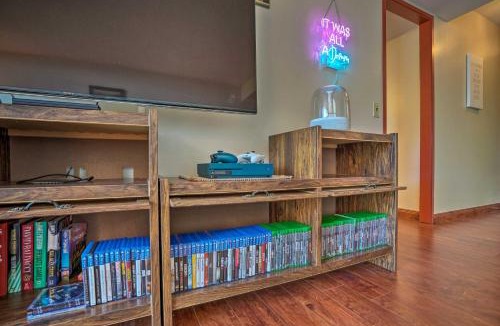 Makaha House | Lush Condo w/Community Pool, 1 Mi to Beach!