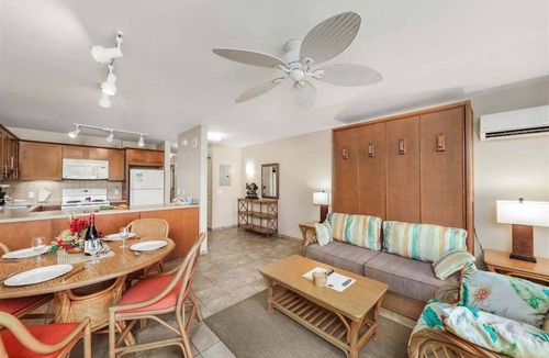 Kapaa Condo | Lush Garden Island Condo Pono Kai Resort H105