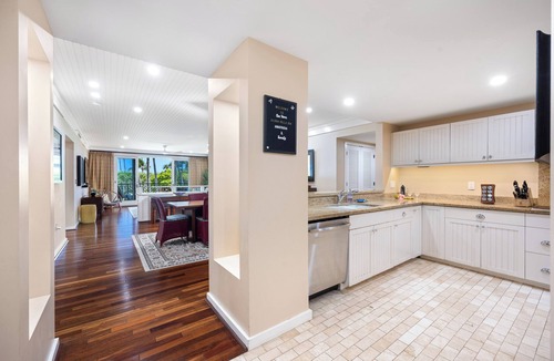 Kahuku Villa | Luxe Oceanfront 🐢Turtle Bay🐢 Beach Villa North Shore 4BR Sleeps 12 ★Pool, Spa★