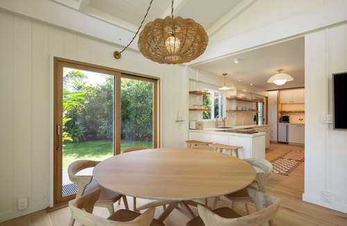 Hanalei Palms House | Luxurious One Hanalei, Walk to the Bay! TVNC #1168