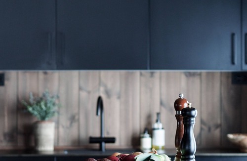 Møre og Romsdal Cabin | Luxury 5-Bedroom Chalet Near Geirangerfjord with Sauna and Mountain Views