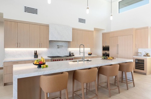 Waikoloa House | Luxury 5BR One Ocean Estate OE12 at Mauna Lani – Lanai, Great Room & Pool