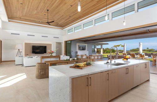 Waikoloa House | Luxury 5BR One Ocean Estate OE12 at Mauna Lani – Lanai, Great Room & Pool
