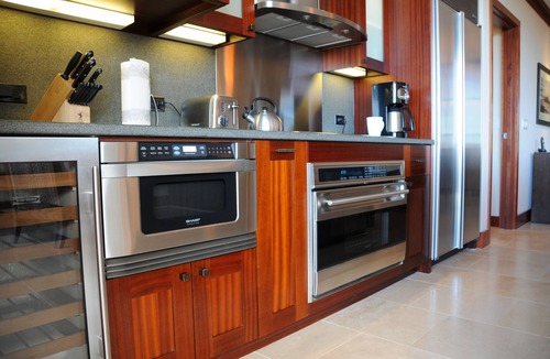 Ko Olina Condo | Luxury Penthouse with Beach, Ocean, Pool views! Discounts available! Book now!