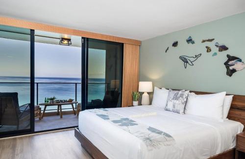 Honokowai House | Mahana 1202 · MA 1202 OceanFront Penthouse Studio in Kaanapali