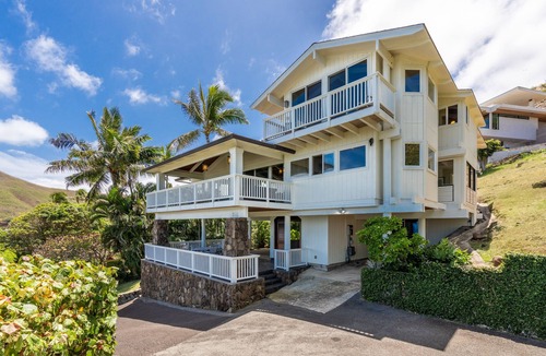 Lanikai House | Makani Moana~Lanikai ~ Spectacular Ocean+Mokulua Islands Views + A/C