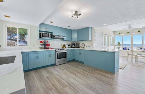 Kaneohe House | @ Marbella Lane - Luminous Seascape | Ocean View
