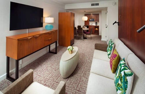 Lihue Resort | Marriott Kauai Beach Club1 Bedroom Unit Sleeps 4