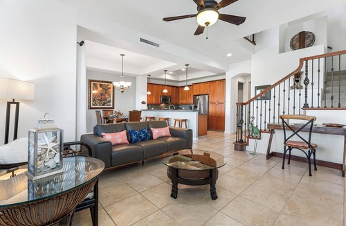Kamuela House | 🏖️Mauna Lani Townhome w/Sunset Golf Course Views
