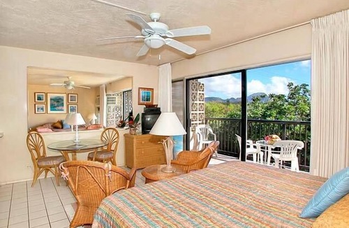 Poipu Condo | maximize your tropical enjoyment with this ocean-view studio.