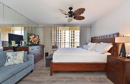 Kahana Hotel | MISO COMPHY Cozy ocean view studio condo in peaceful Lahaina with AC, Pool & Gym