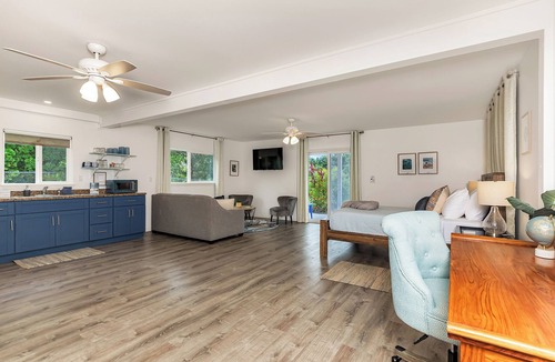 Keaau House | Moana Sunrise Villa- Resort-like pool, hot tub and A/C! This place has it all!