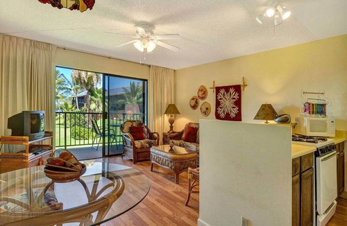 Kaunakakai Condo | Modern Hawaii w/Lanai, Cable TV, WiFi-#221