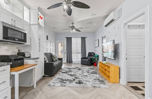 Ewa Villa | Modern Island Living | Parking, AC, Fast WiFi, W/D